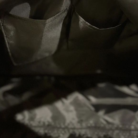 Disney Mickey Mouse 20" Duffel Weekender Bag - Picture 2 of 7